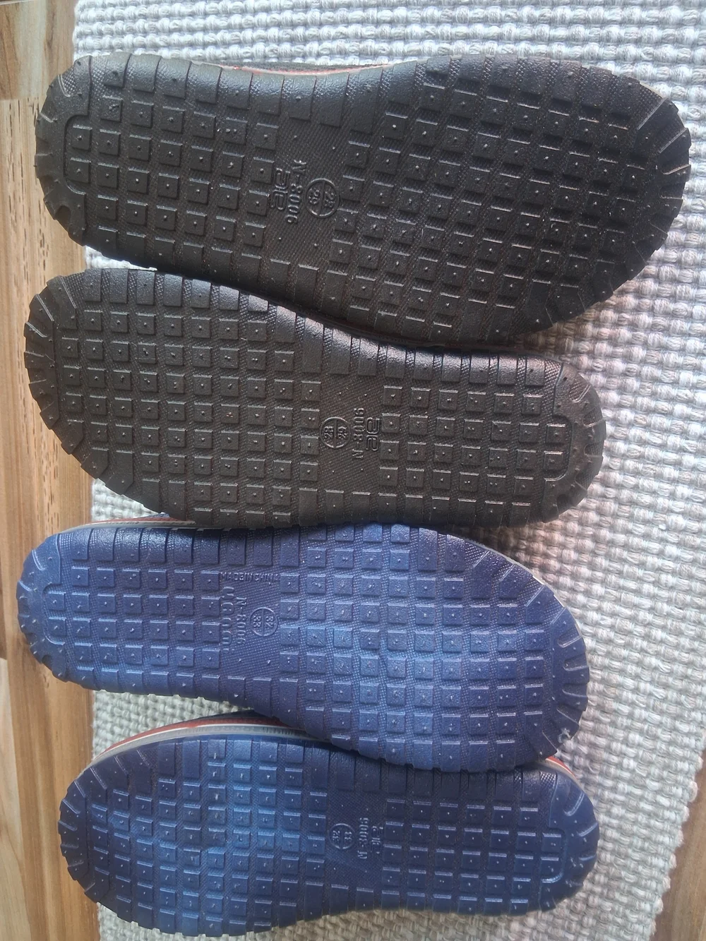 Kids Breathable Slip-On Sandal Clog - S Black and M Navy with Green Laces.